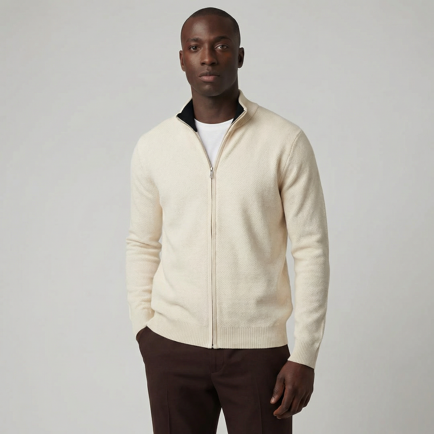DELUXE KNIT VEST